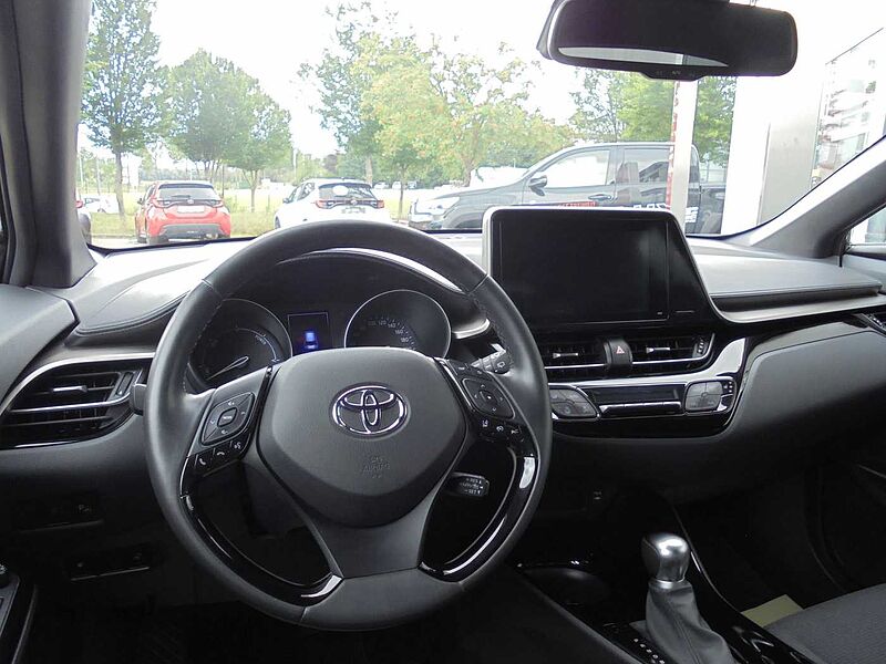 Toyota Yaris Cross Hybrid (130 PS) Team Deutschland