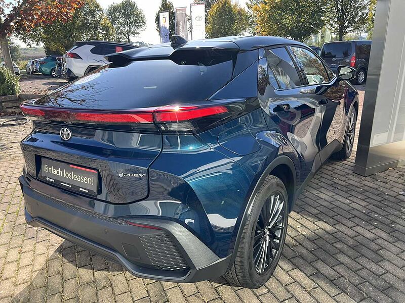 Toyota C-HR Plug-in Hybrid - Team Deutschland