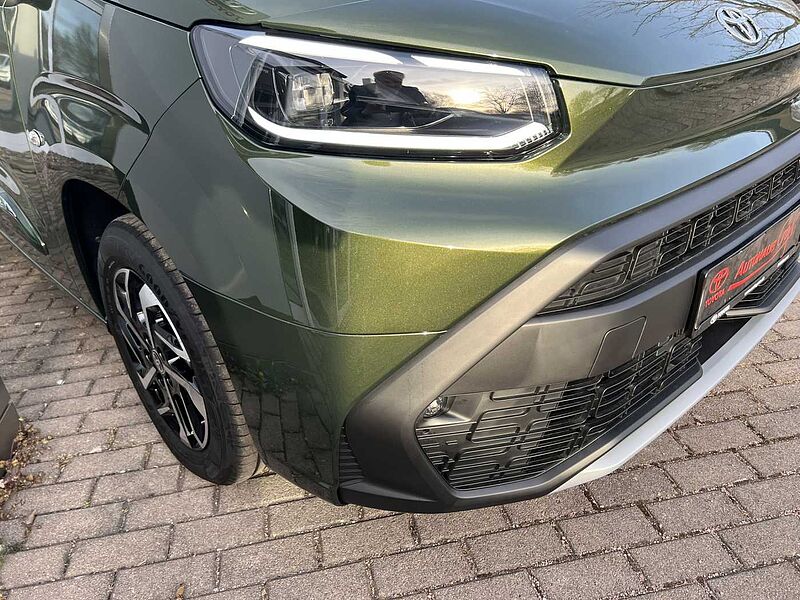 Toyota Proace City Verso 1.2 Turbo L1 Teamplayer