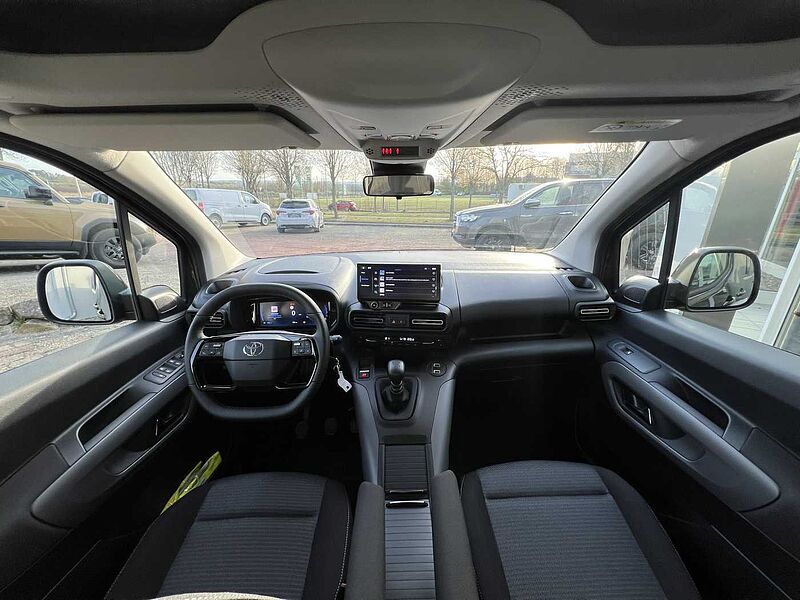 Toyota Proace City Verso 1.2 Turbo L1 Teamplayer