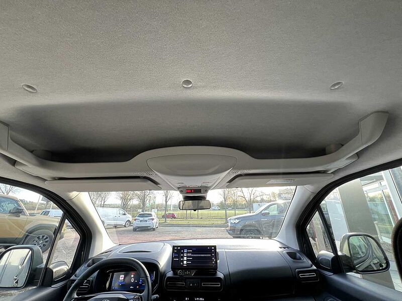 Toyota Proace City Verso 1.2 Turbo L1 Teamplayer