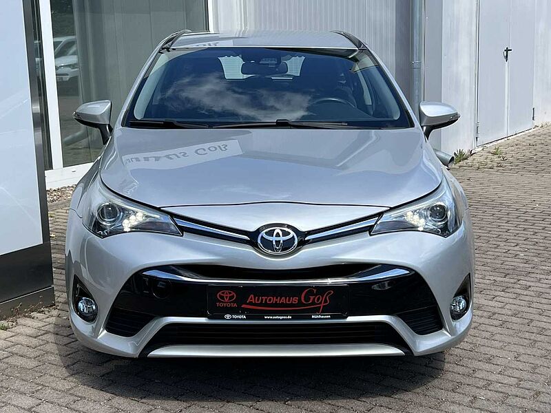 Toyota Avensis 1.8 VVT-i , Comfort , Navi