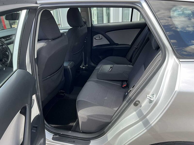 Toyota Avensis 1.8 VVT-i , Comfort , Navi