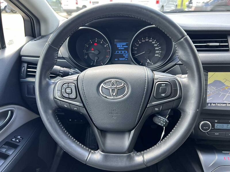 Toyota Avensis 1.8 VVT-i , Comfort , Navi