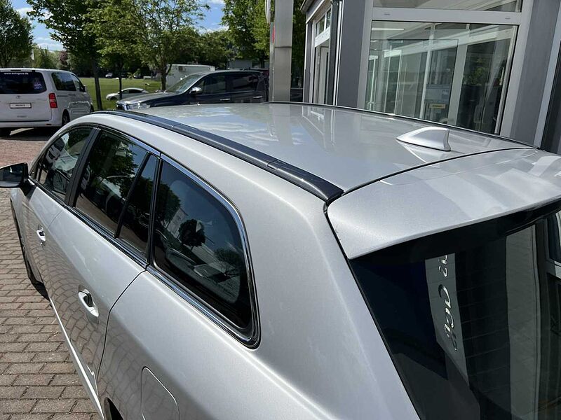 Toyota Avensis 1.8 VVT-i , Comfort , Navi