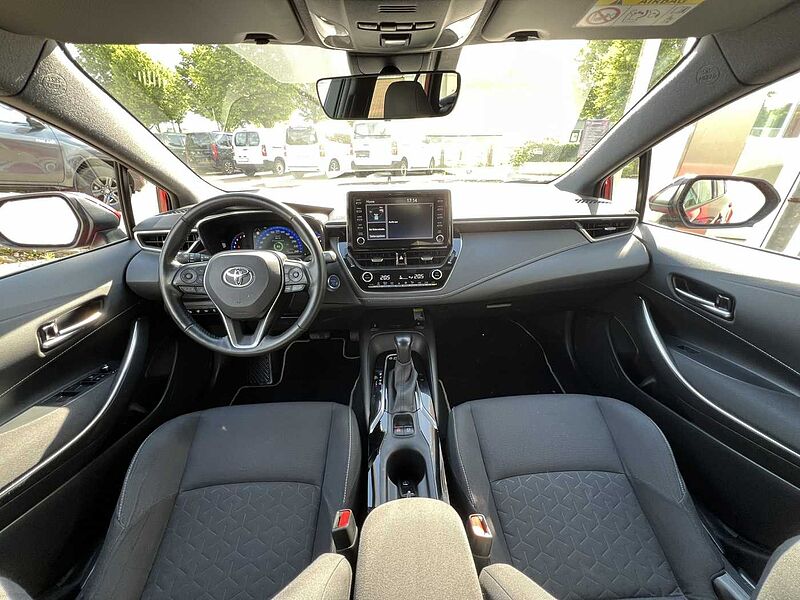 Toyota Corolla Touring Sports 2.0 Hybrid - Team D