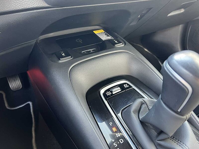 Toyota Corolla Touring Sports 2.0 Hybrid - Team D