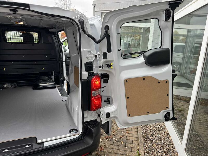 Toyota Proace 2.0l Diesel -  L1 Meister Modell