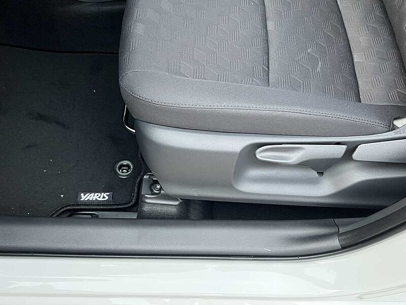Toyota Yaris Hybrid -  Comfort