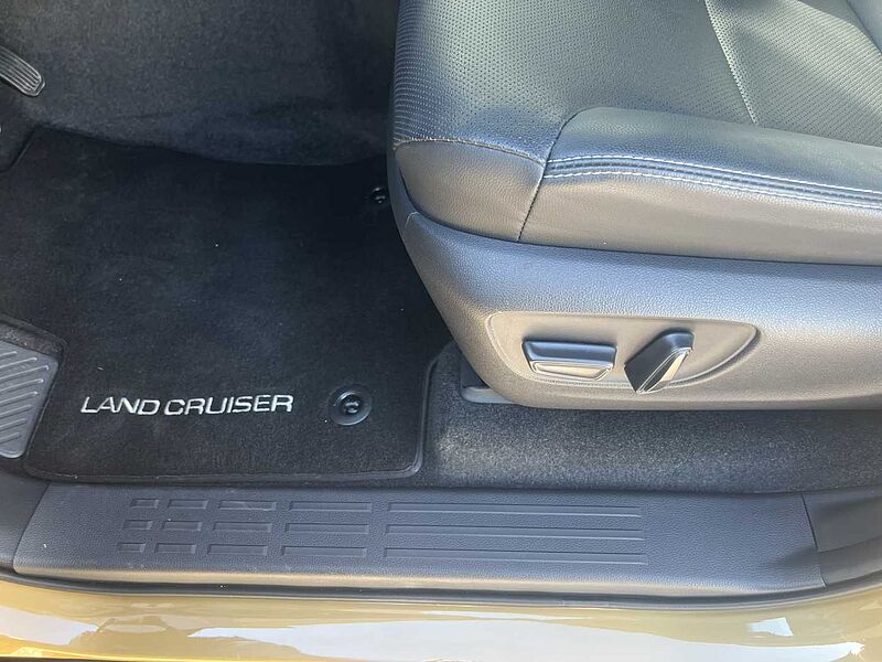 Toyota Land Cruiser 2.8l Diesel - Executive