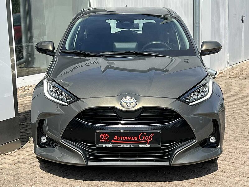 Toyota Yaris 1.5l - Club nur 18.000km