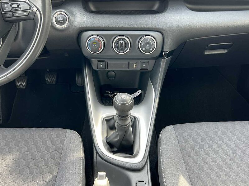 Toyota Yaris 1.5l - Club nur 18.000km