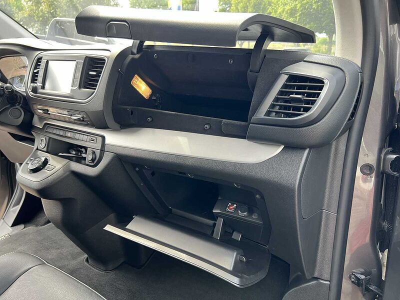 Toyota Proace 2.0l - Lange Version - Team D Executive