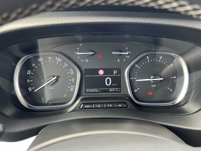 Toyota Proace 2.0l - Lange Version - Team D Executive