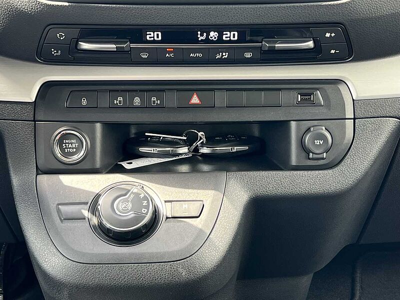 Toyota Proace 2.0l - Lange Version - Team D Executive