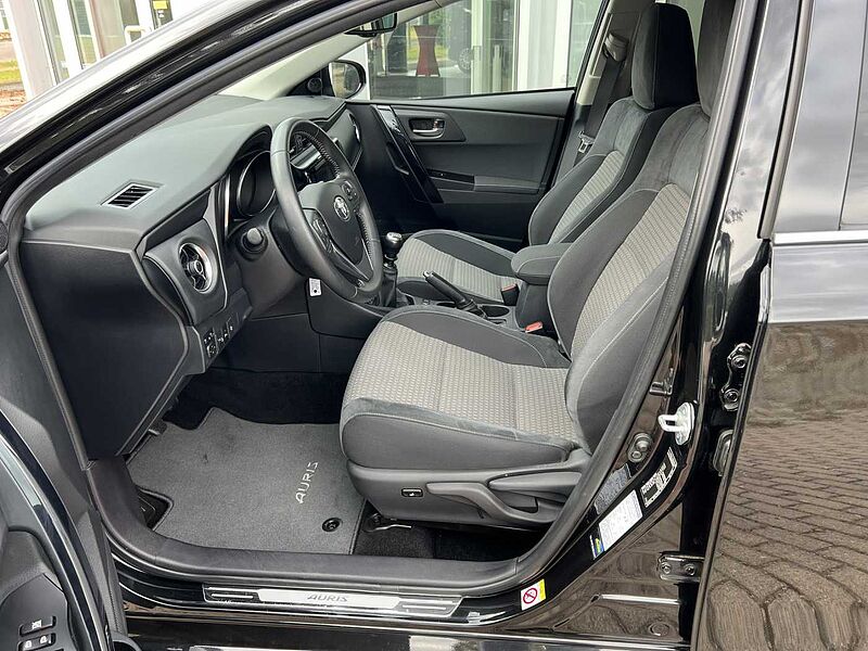 Toyota Auris Turbo - Edition-S+ -Touring Sports