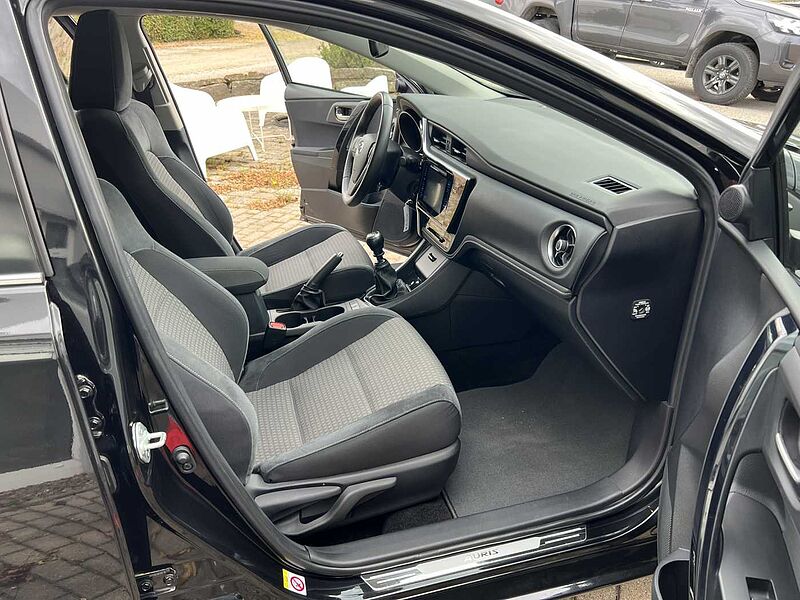 Toyota Auris Turbo - Edition-S+ -Touring Sports