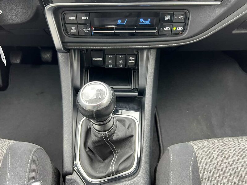 Toyota Auris Turbo - Edition-S+ -Touring Sports