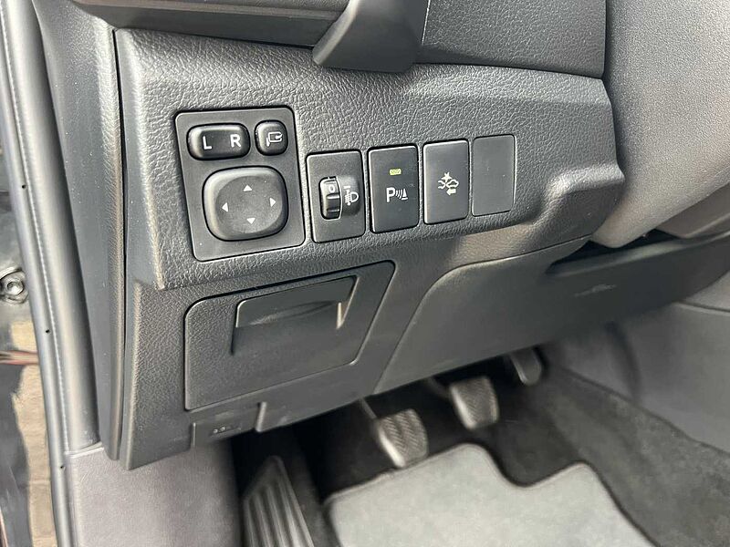 Toyota Auris Turbo - Edition-S+ -Touring Sports