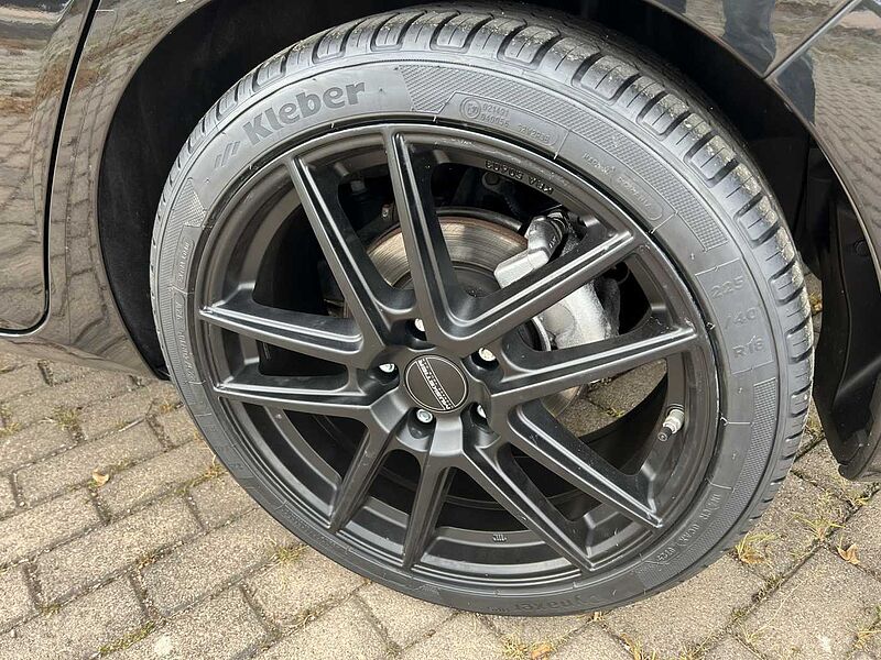 Toyota Auris Turbo - Edition-S+ -Touring Sports