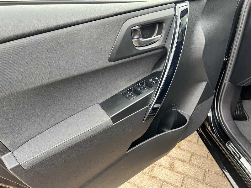 Toyota Auris Turbo - Edition-S+ -Touring Sports