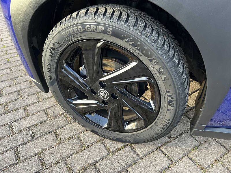 Toyota Aygo X Pulse mit Komfort Paket