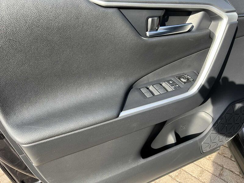 Toyota RAV4 Hybrid 4x2 Style Selection