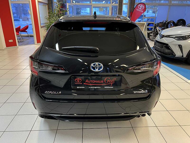 Toyota Corolla Touring Sports Team D AHK