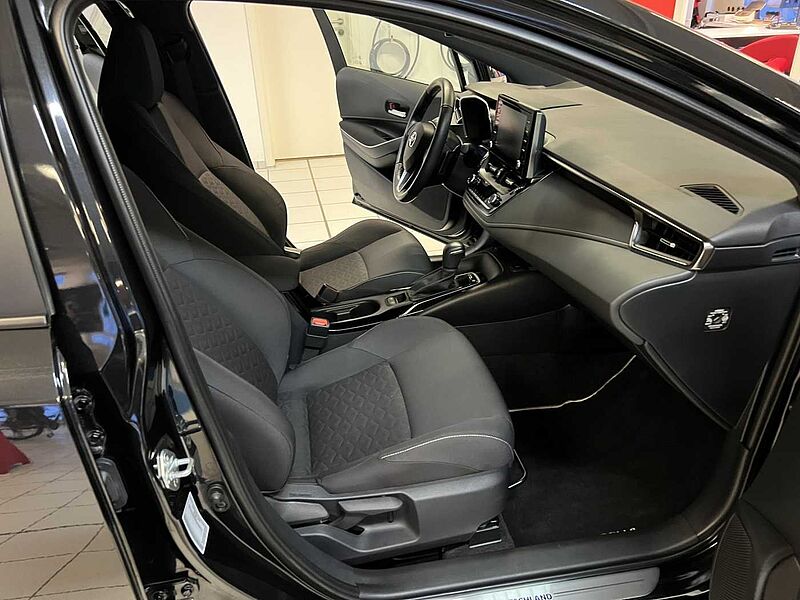 Toyota Corolla Touring Sports Team D AHK