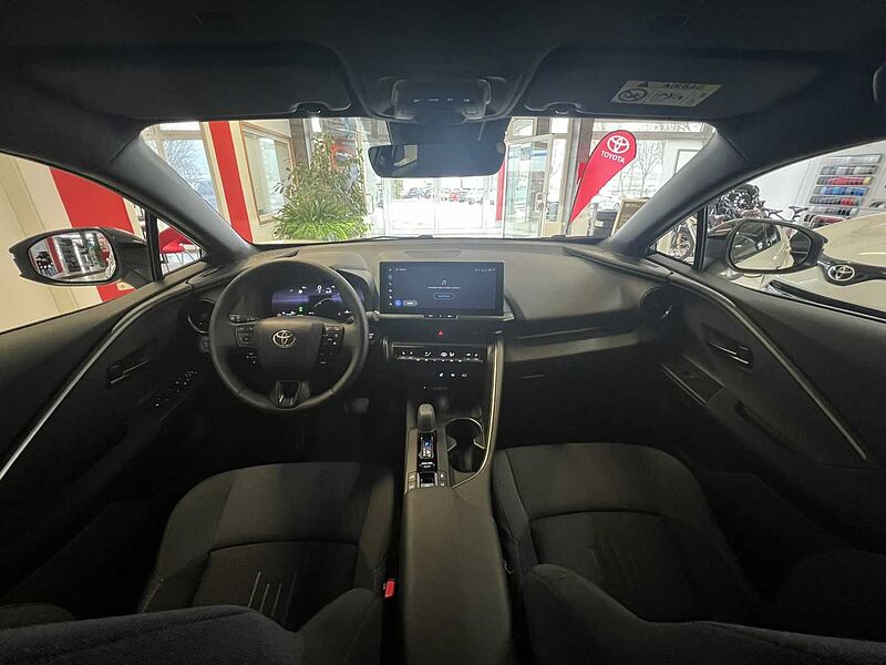 Toyota C-HR Plug - in Hybrid Teamplayer