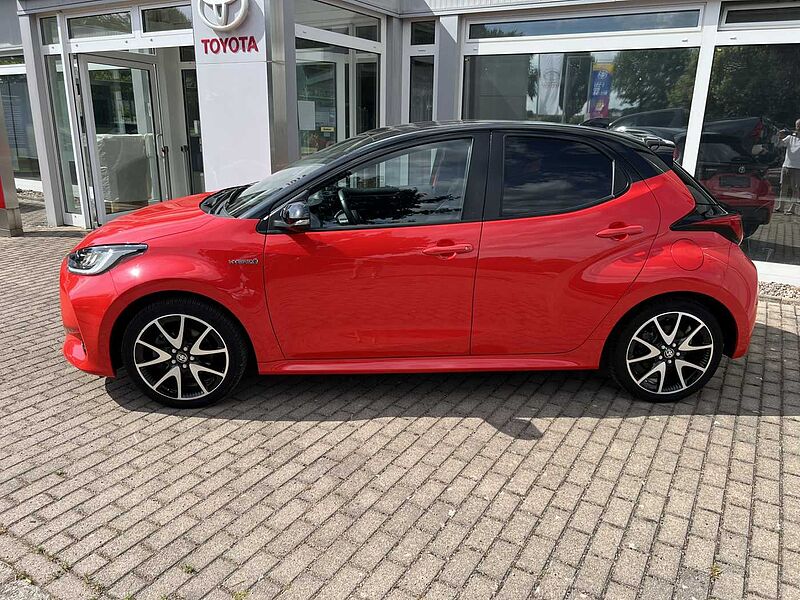 Toyota Yaris Hybrid Premiere Edition