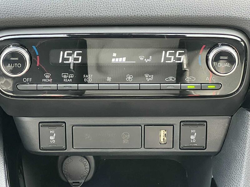 Toyota Yaris Hybrid Premiere Edition