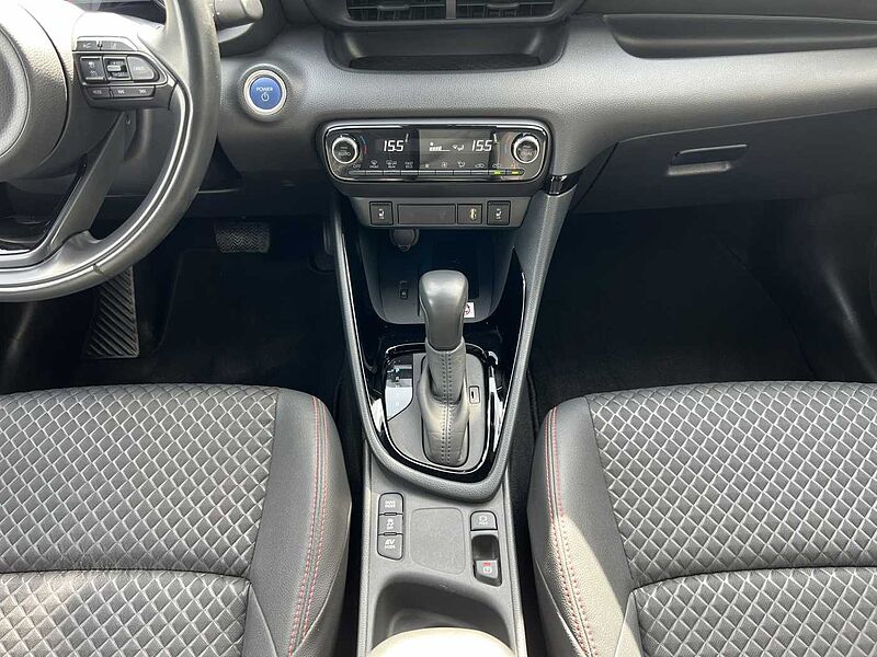 Toyota Yaris Hybrid Premiere Edition