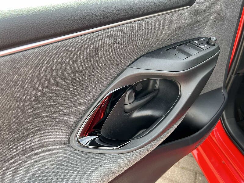 Toyota Yaris Hybrid Premiere Edition