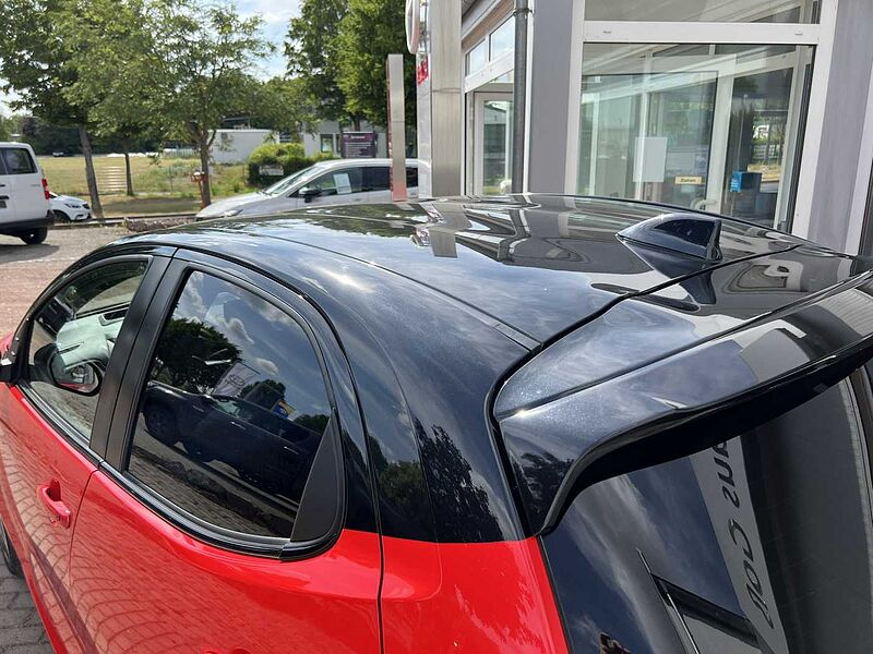 Toyota Yaris Hybrid Premiere Edition