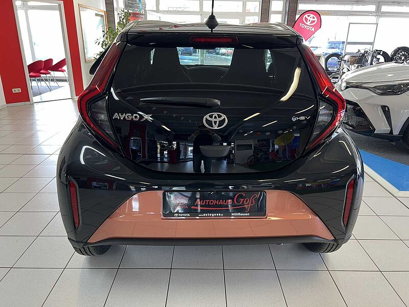 Toyota Aygo X 1.5L - Hybrid - Teamplayer