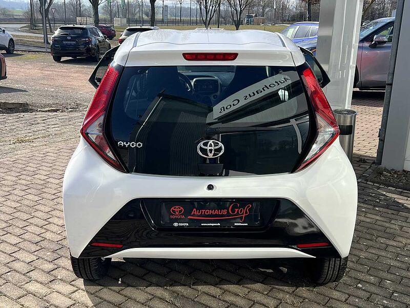 Toyota AYGO X Automatik Team Deutschland