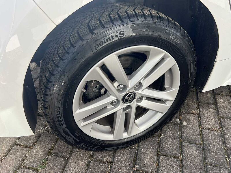 Toyota Corolla 5-T&uuml;rer Business Hybrid Navi