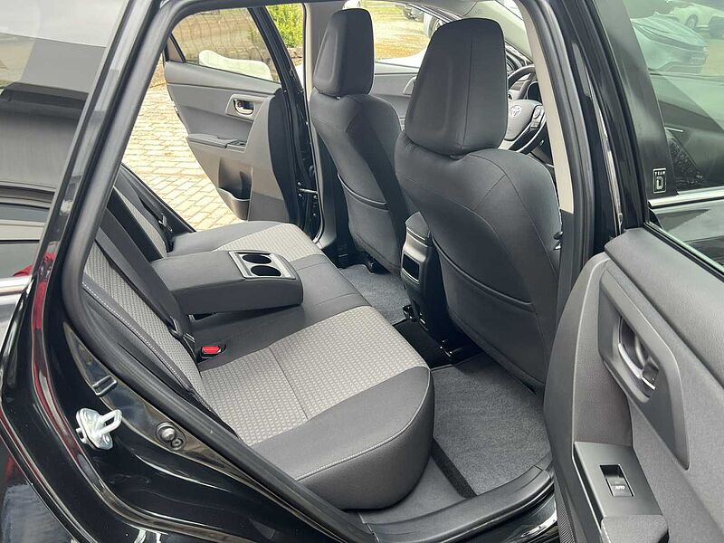 Toyota Auris Auris Touring Sports Team D