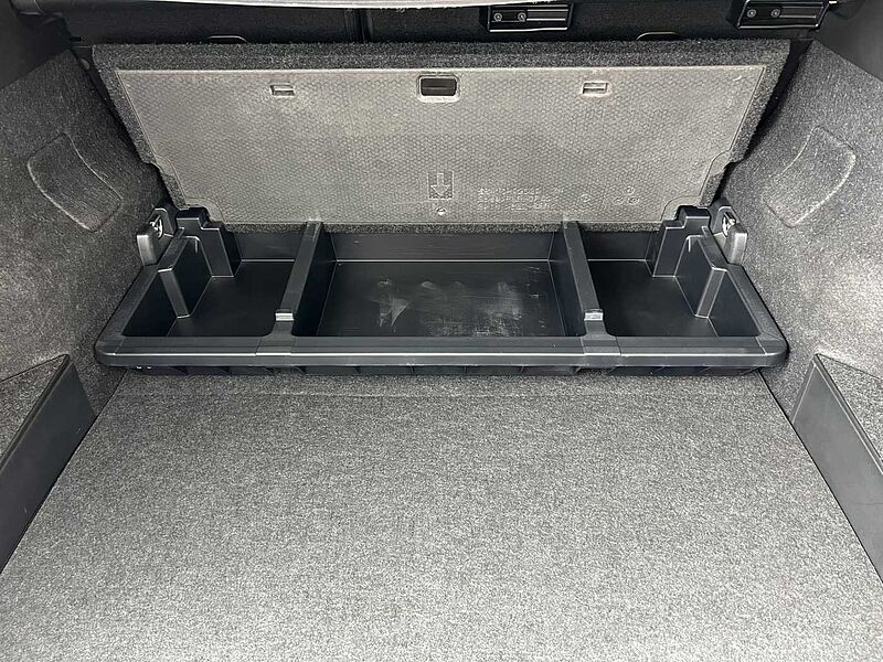 Toyota Auris Auris Touring Sports Team D