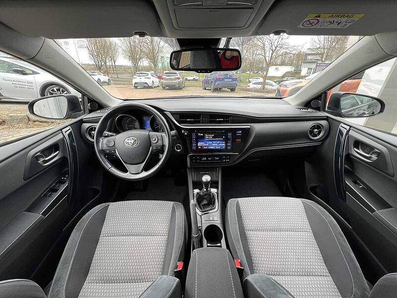 Toyota Auris Auris Touring Sports Team D