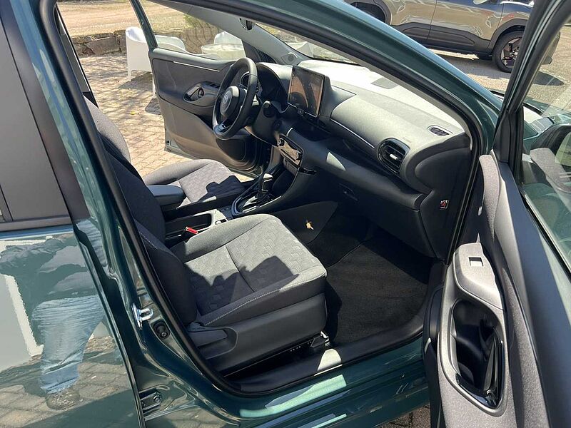 Toyota Yaris Hybrid Teamplayer