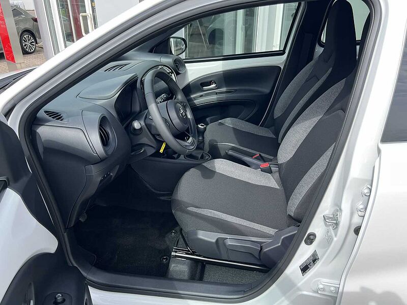 Toyota Aygo X 1.0l Business Edition