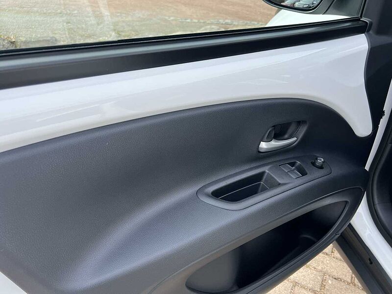 Toyota Aygo X 1.0l Business Edition