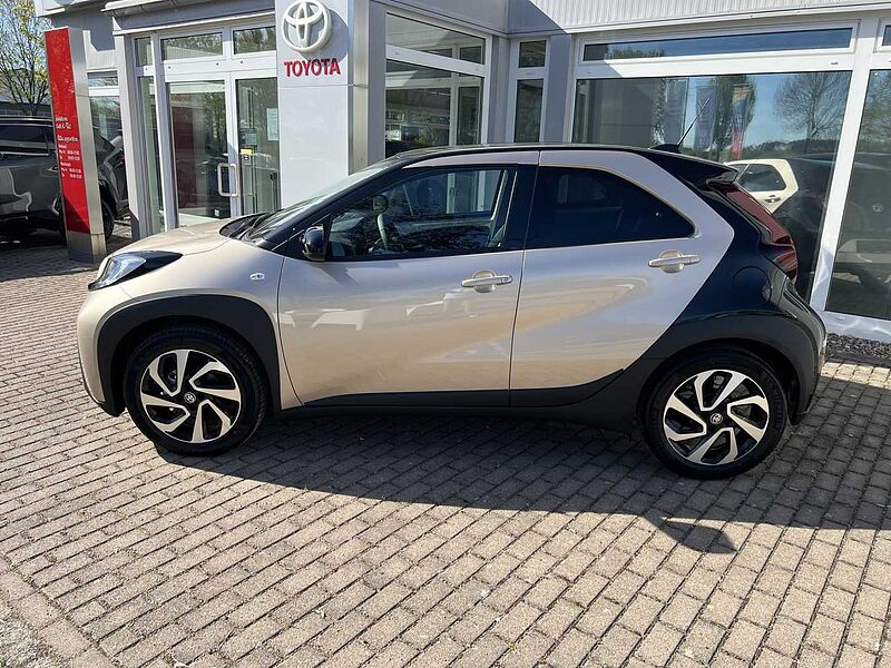 Toyota Aygo X Automatik - Teamplayer