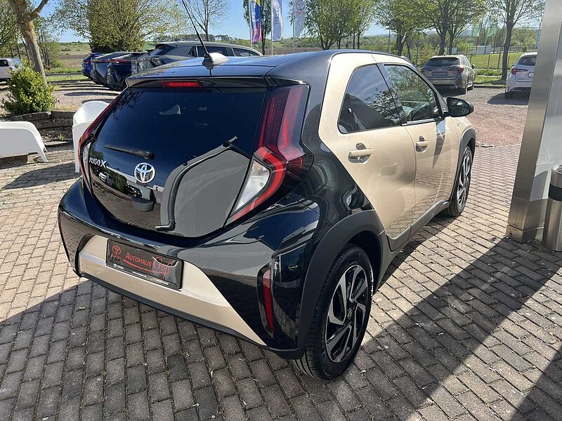 Toyota Aygo X Automatik - Teamplayer