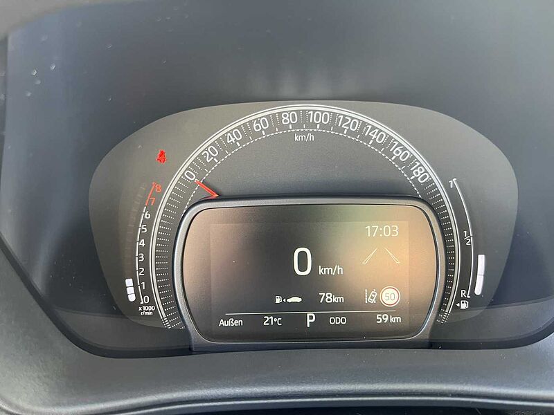 Toyota Aygo X Automatik - Teamplayer