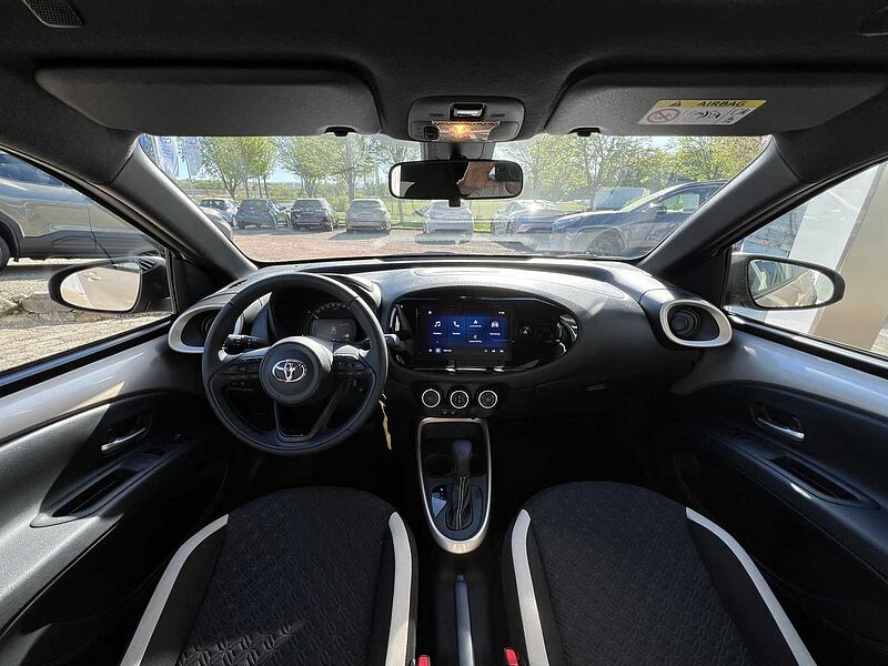 Toyota Aygo X Automatik - Teamplayer