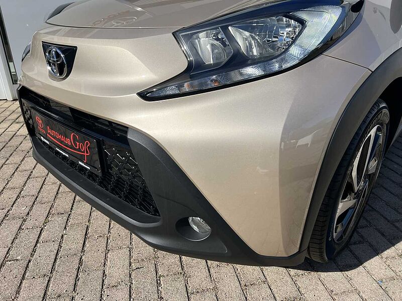 Toyota Aygo X Automatik - Teamplayer