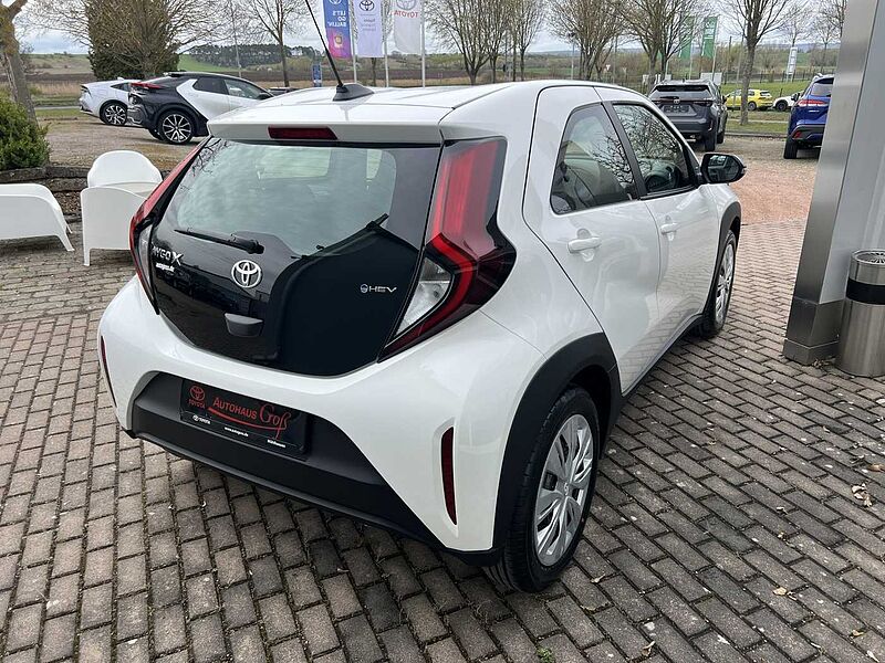 Toyota Aygo X Hybrid - Version Pure - Automatik